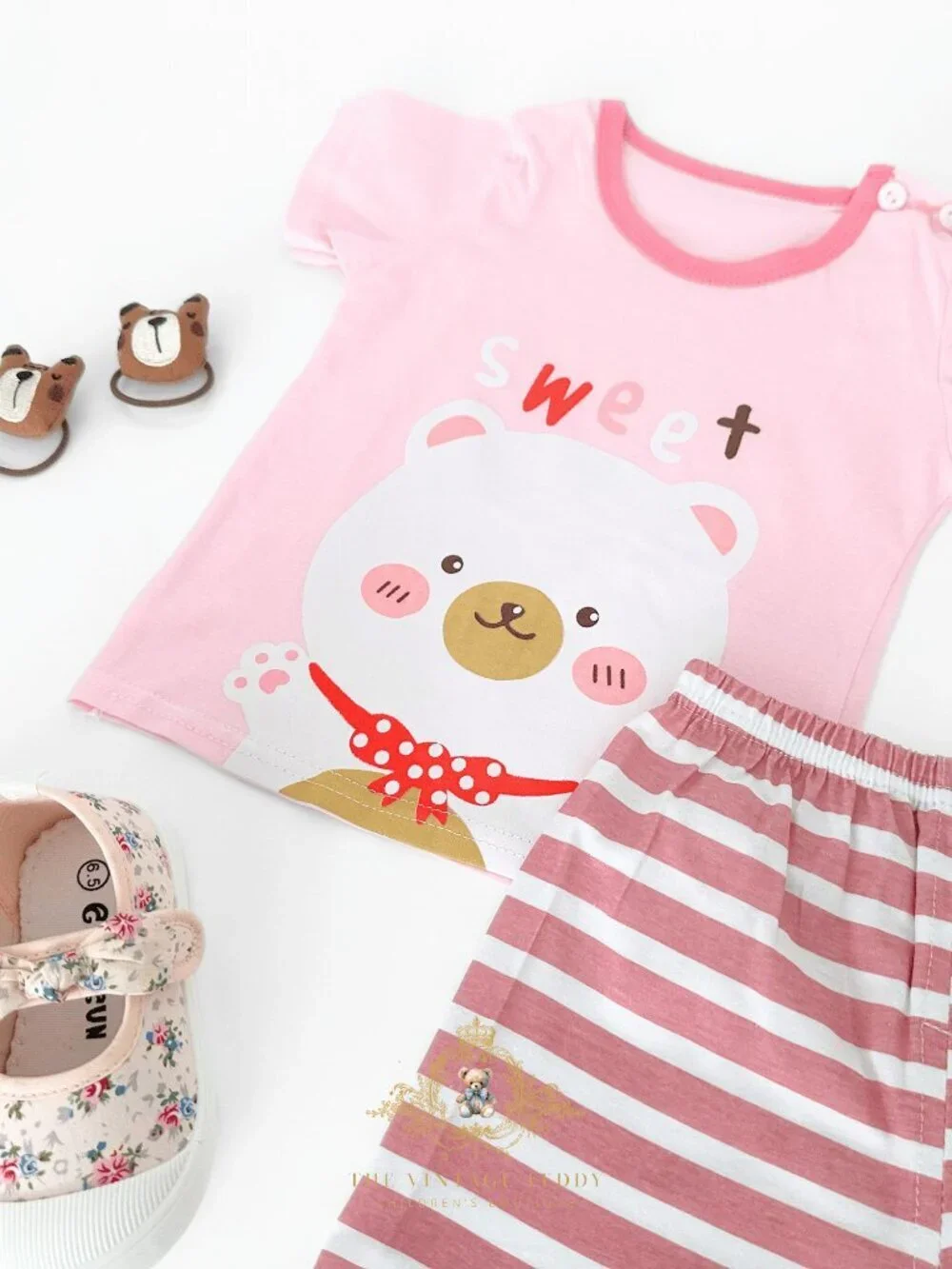 The Vintage Teddy spring item bear